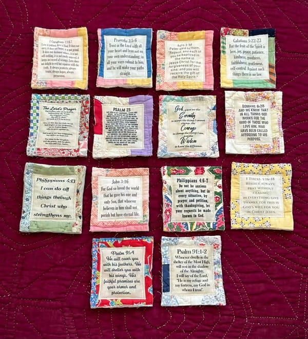 💜✝️Best Encouraged And Blessed Gift-Prayer Quilt With Cross Inside