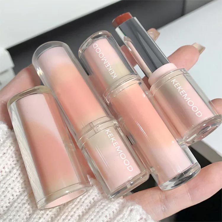 Long-lasting, waterproof, moisturizing lipstick 🔥🔥 Buy 1 get 1 free🔥