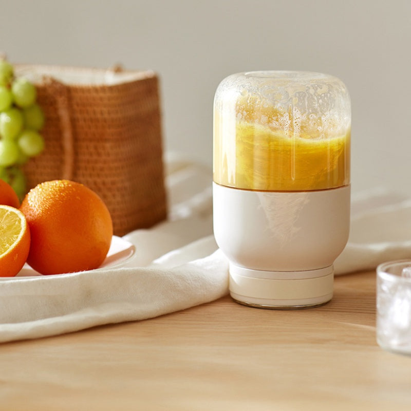 Portable Juicer Cup